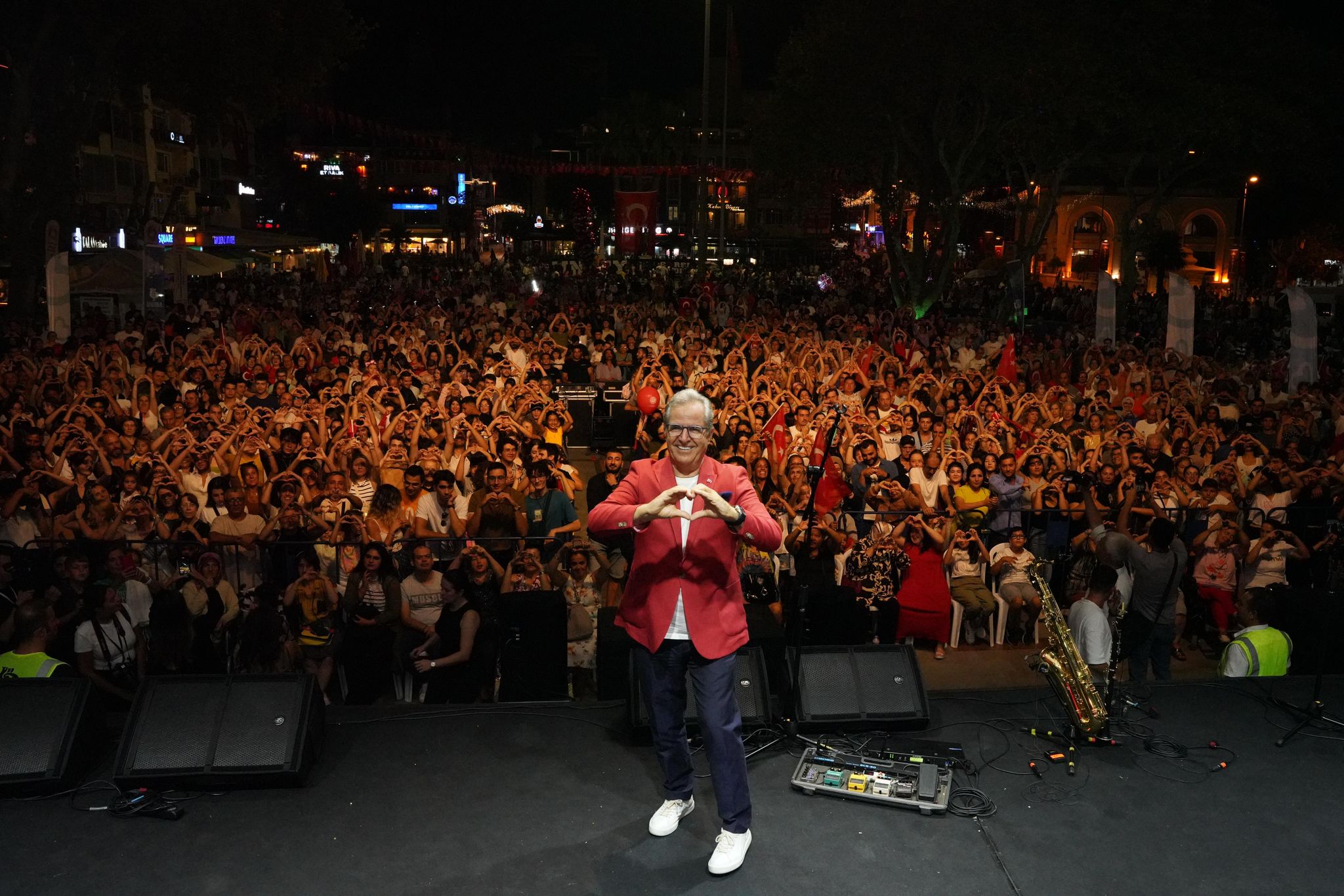 Bandırma’da 30 Ağustos Zafer Bayramı etkinlikleri, Kaymakamlıkta düzenlenen bayramlaşma töreni