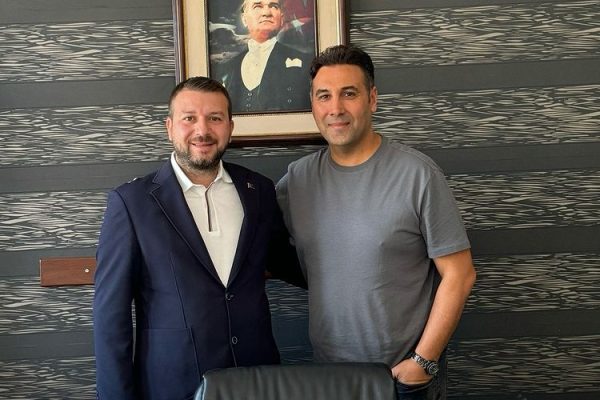 OZAN TÜM BALIKESİR BÜYÜKŞEHİR BELEDİYESPOR’A SPONSOR OLDU
