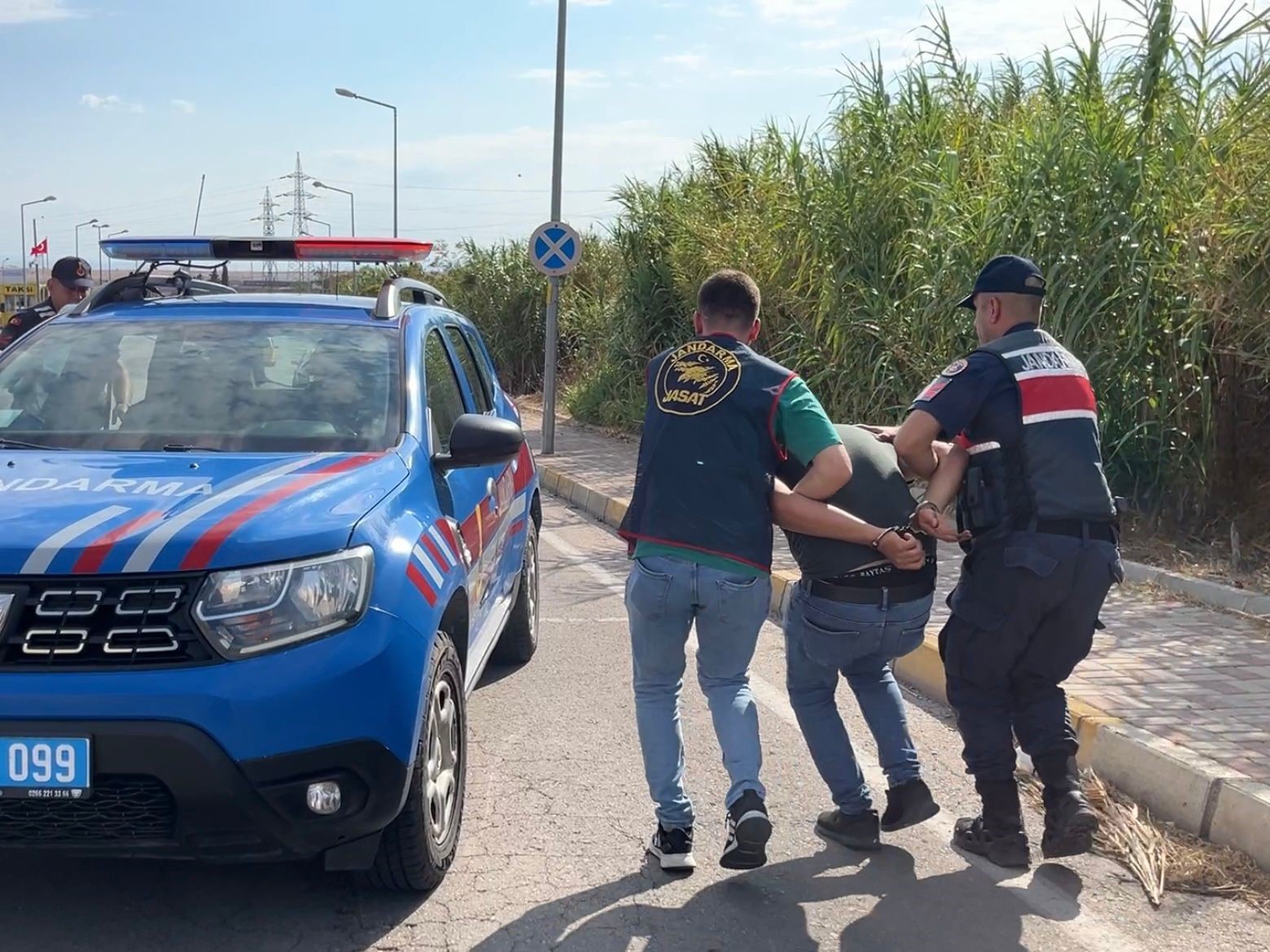 Bandırma’da yaşlı vatandaşları hedef alarak dolandırıcılık operasyonu gerçekleştiren şahıslar, Bandırma