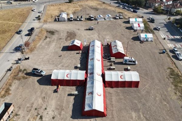 BALIKESİR’E MOBİL SAHRA HASTANESİ