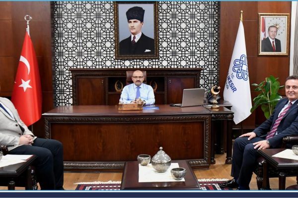 TİCARET ODASI BAŞKANI YILMAZ VALİLİK MAKAMINDA