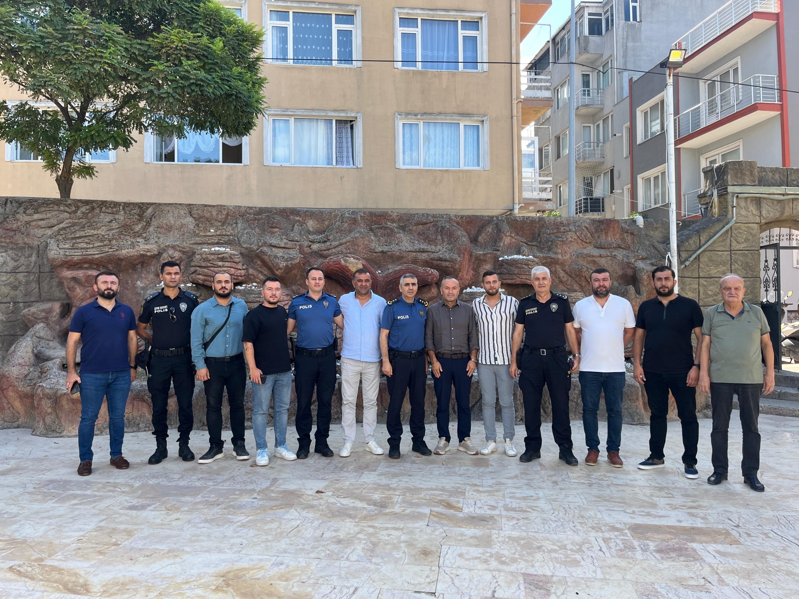 Bandırma İlçe Emniyet Müdürlüğü tarafından Bandırmaspor taraftarı ile tanışma ve