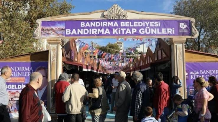 Bandırma Belediyesi’nin organize ettiği ve her yıl büyük bir ilgiyle