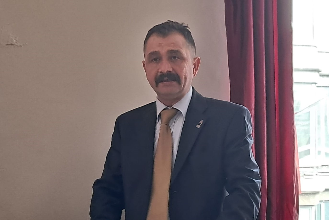 Zafer Parti’nin 2. Olağan Genel Kurulunda bir konuşma yapan İlçe