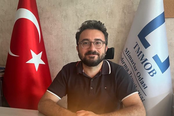 TÜM MESLEKTAŞLARIMIN MİMARLIK GÜNÜNÜ KUTLUYORUM