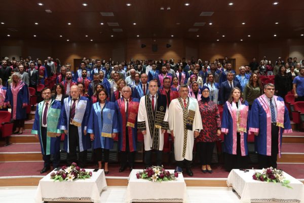 BANÜ’DE AKADEMİK YILI AÇILIŞ TÖRENİ GERÇEKLEŞTİ