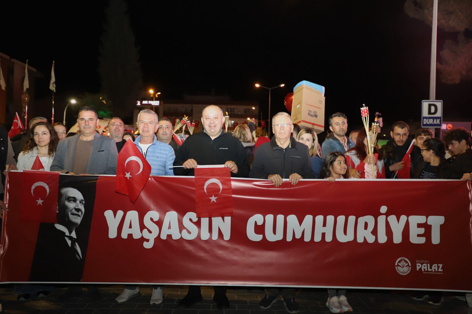   Gönen’de 29 Ekim Cumhuriyet Bayramı, bu yıl da büyük