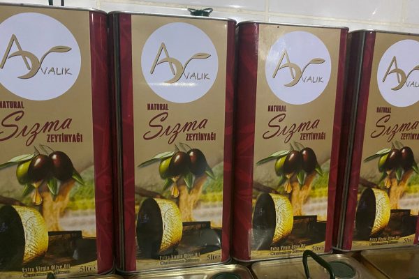 GÖNEN’DE YARIM TON SAHTE ZEYTİNYAĞI ELE GEÇİRİLDİ