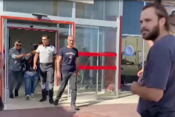ATATÜRK ANITINA SALDIRAN KİŞİ ZİHİNSEL ENGELLİ ÇIKTI