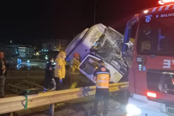LİMAN YOLUNDAKİ KAZADA YARALANAN KİŞİ HAYATINI KAYBETTİ