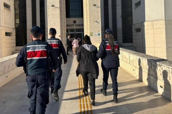 34 YIL HAPSİ OLAN KİŞİYİ JANDARMA YAKALADI