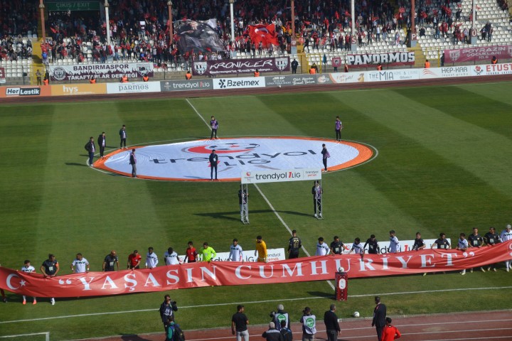 BANDIRMASPOR: 3    SAKARYA A.Ş: 2 HAKEMLER:  Oğuzhan Aksu ***,