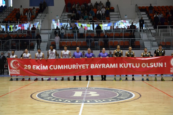Shipeedy Lojistik Bordo Basketbol evinde oynadığı 4. Maçtan da parkeden