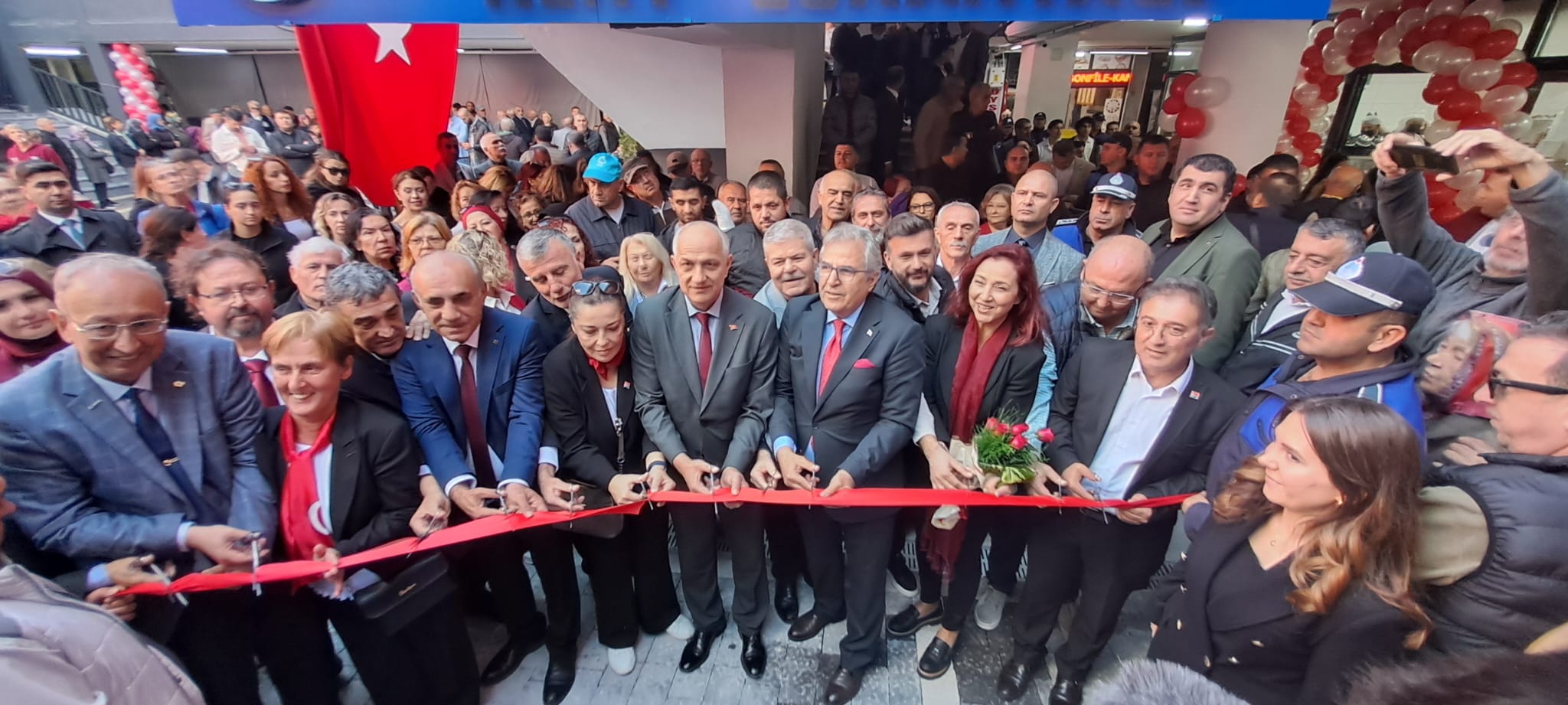   Bandırma Belediyesinin şehre kazandırdığı Kent Lokantalarının ikincisi eski Hal