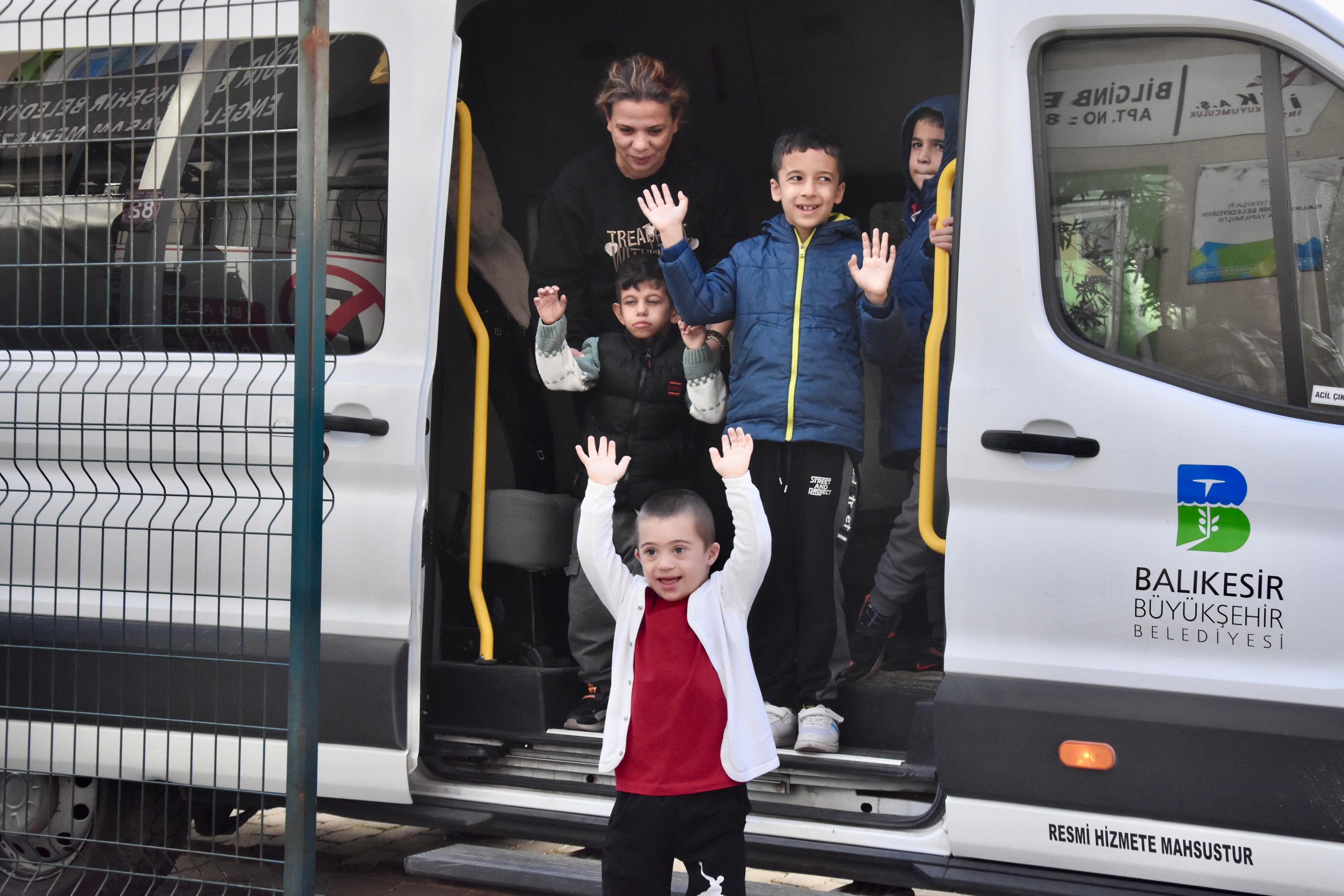 Balıkesir Büyükşehir Belediyesi Bandırma Engelsiz Yaşam Merkezi, özel gereksinimli bireylerin