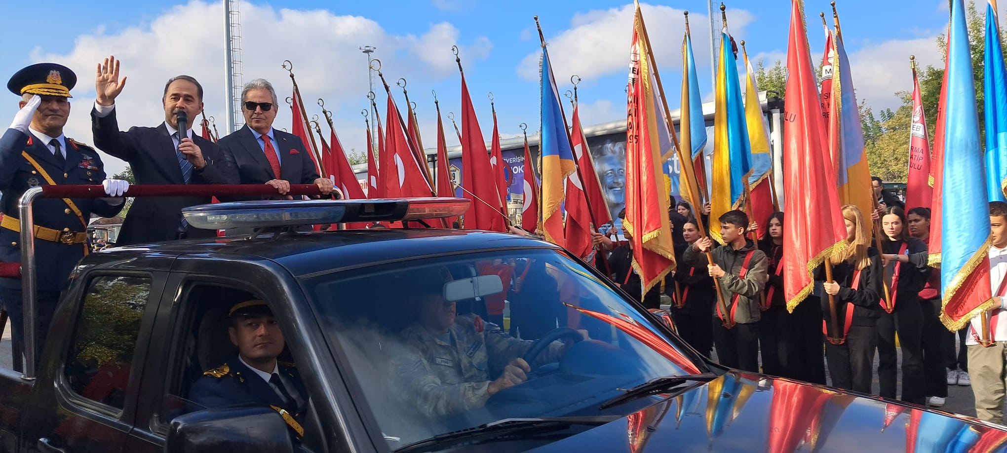 Cumhuriyetin 101. Yıl dönümü Bandırma’da coşkulu törenler ile kutlandı. 28