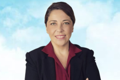 CHP ilçe kadın kolları başkanı Filiz Özdemir düzenlediği basın toplantısı