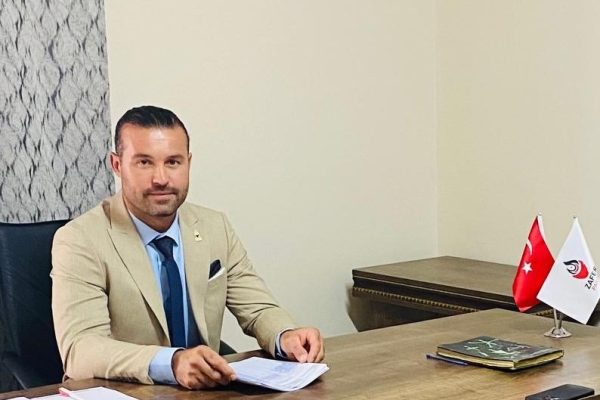 TOPALOĞLU: UMUT HAKKI TERÖRE ÇANAK TUTMAKTIR