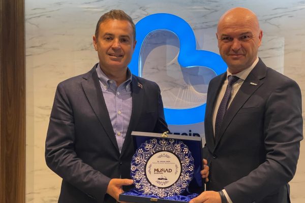 MÜSİAD BAŞKAN AHMET AKIN’I ZİYARET ETTİ