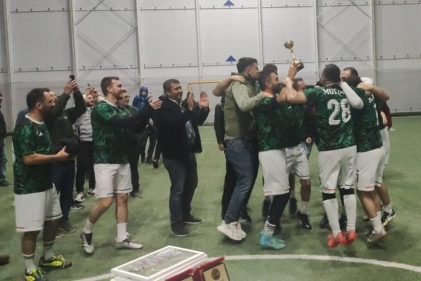 PETROL İŞ FUTBOL TURNUVASINDA SÜLFÜRİK ASİT ŞAMPİYON OLDU