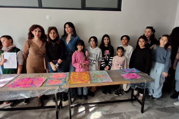 TURKUAZ EĞİTİM KURUMLARINDA EBRU ŞENLİĞİ