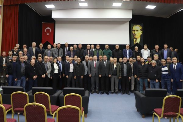 BAŞKAN PALAZ MUHTARLAR İLE BİR ARAYA GELDİ