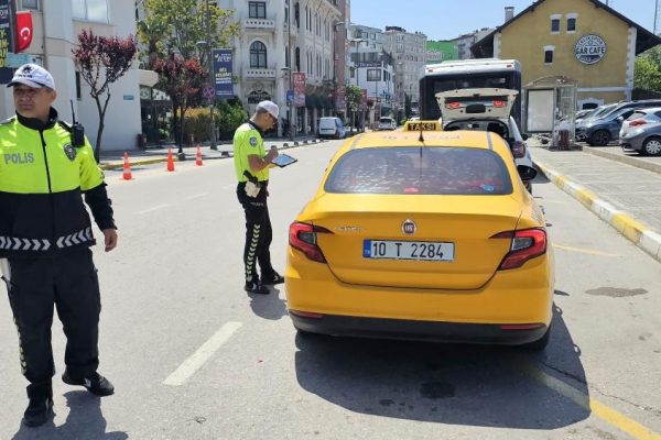 KASIM AYINDA TRAFİK DENETİMLERİNDE CEZA YAĞDI