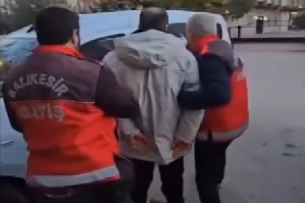 ÇALINAN ARAÇ İÇİN 1 MİLYON LİRA FİDYE İSTEDİLER