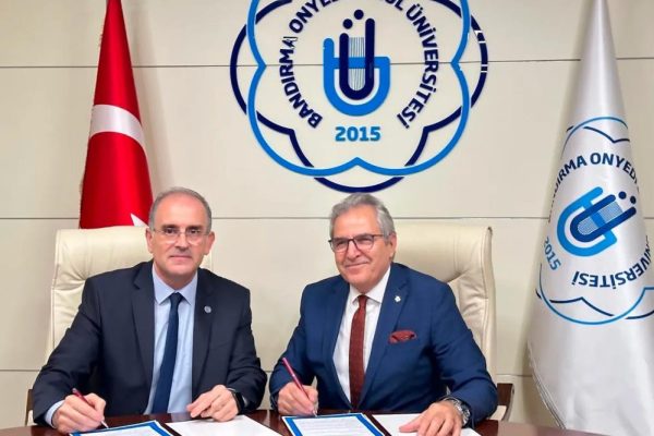 BANDIRMA BELEDİYESİ BANÜ İLE İŞBİRLİĞİ PROTOKOLÜ İMZALADI