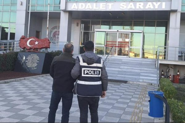 10 YIL HAPİS CEZASI OLAN ŞAHIS YAKALANDI
