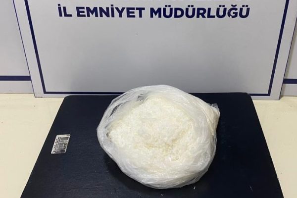BANDIRMA’DA 430 GRAM METAMFETAMİN ELE GEÇİRİLDİ
