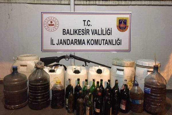 YILBAŞI ÖNCESİ AMAN DİKKAT! LİTRELERCE ELE GEÇİRİLDİ