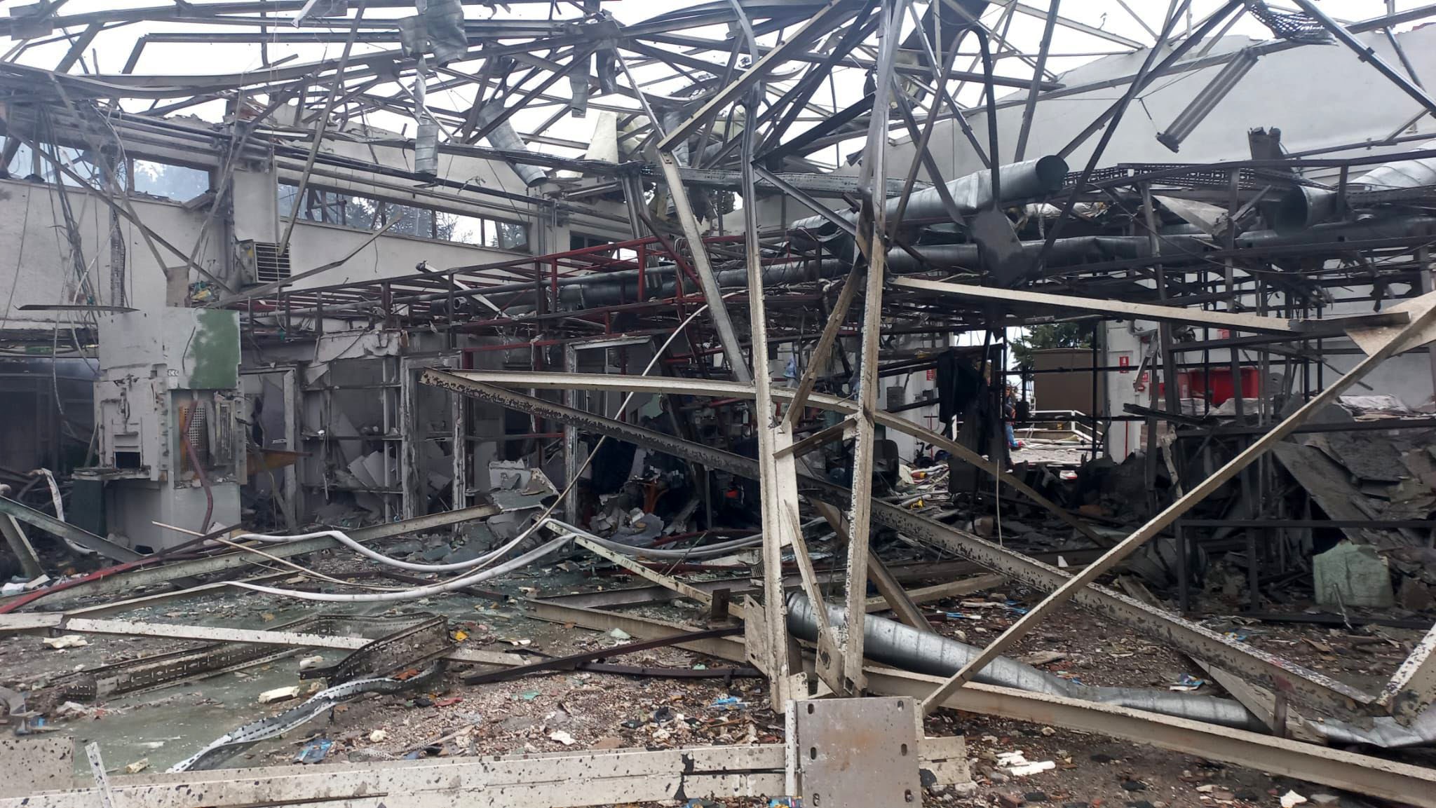 Balıkesir’in merkez Karesi ilçesinde mühimmat üretilen bir fabrikada yaşanan patlamada