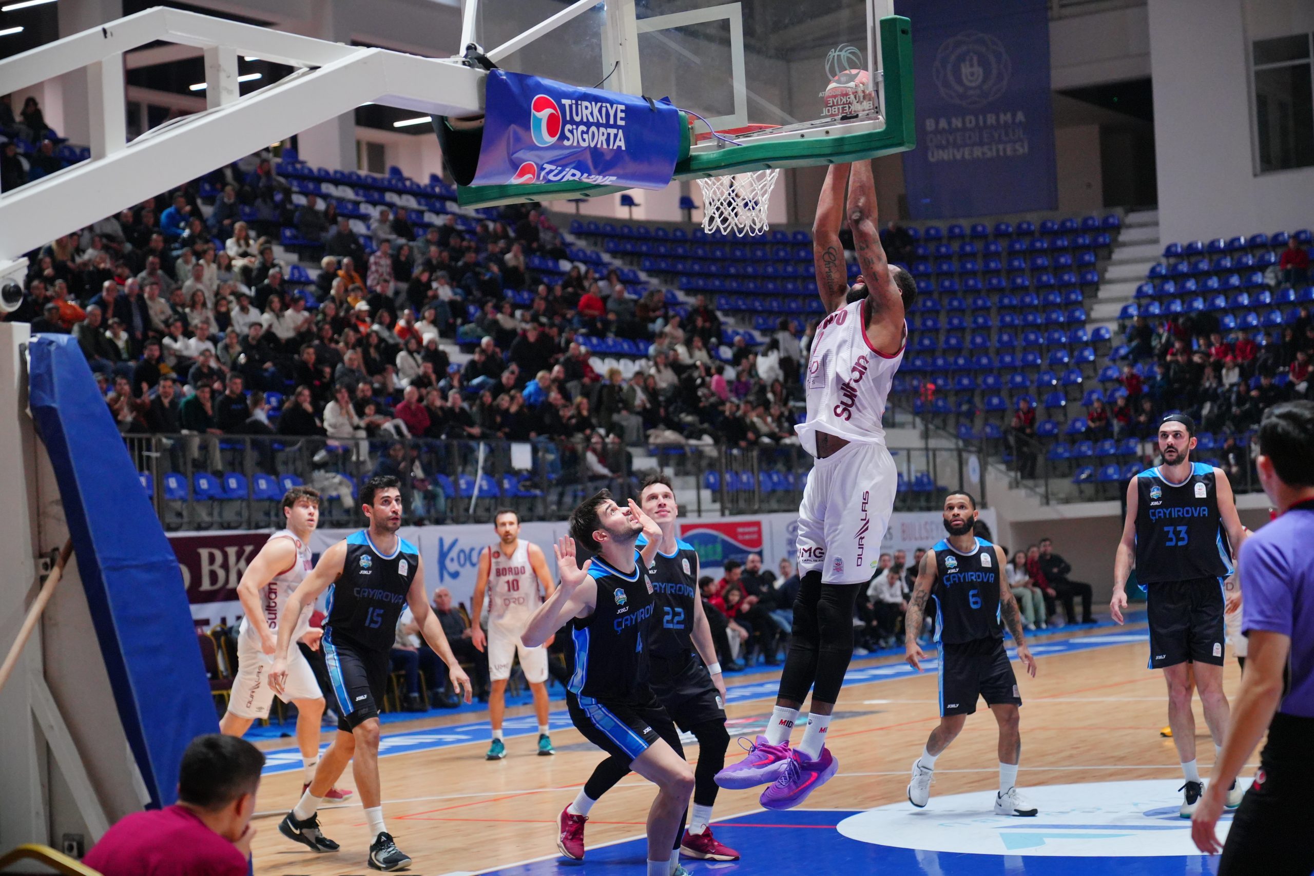 BORDO BK: 90  ÇAYIROVA BELEDİYESİ: 85 Türkiye Basketbol Liginde Bandırmayı