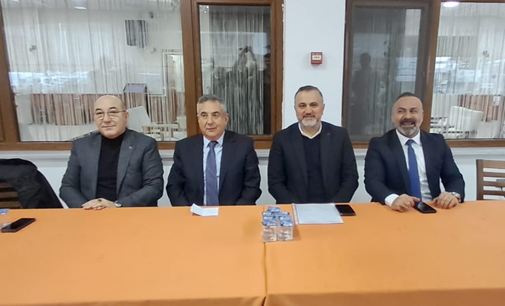   Ak Parti ilçe teşkilatı 10 Ocak Çalışan Gazeteciler Günü