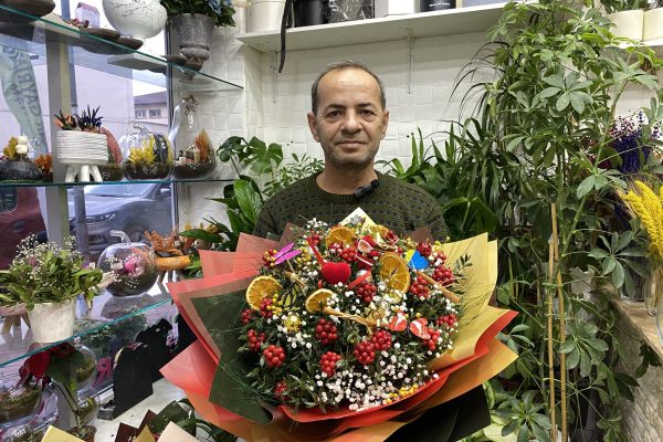 KOKİNALAR BU YILBAŞINDA DA YOK SATTI