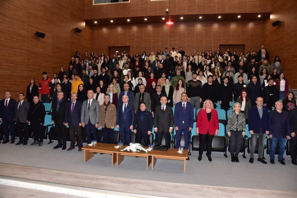Mehmed Âkif, Balıkesir’e gelişinin 105’nci yılında panelle anıldı