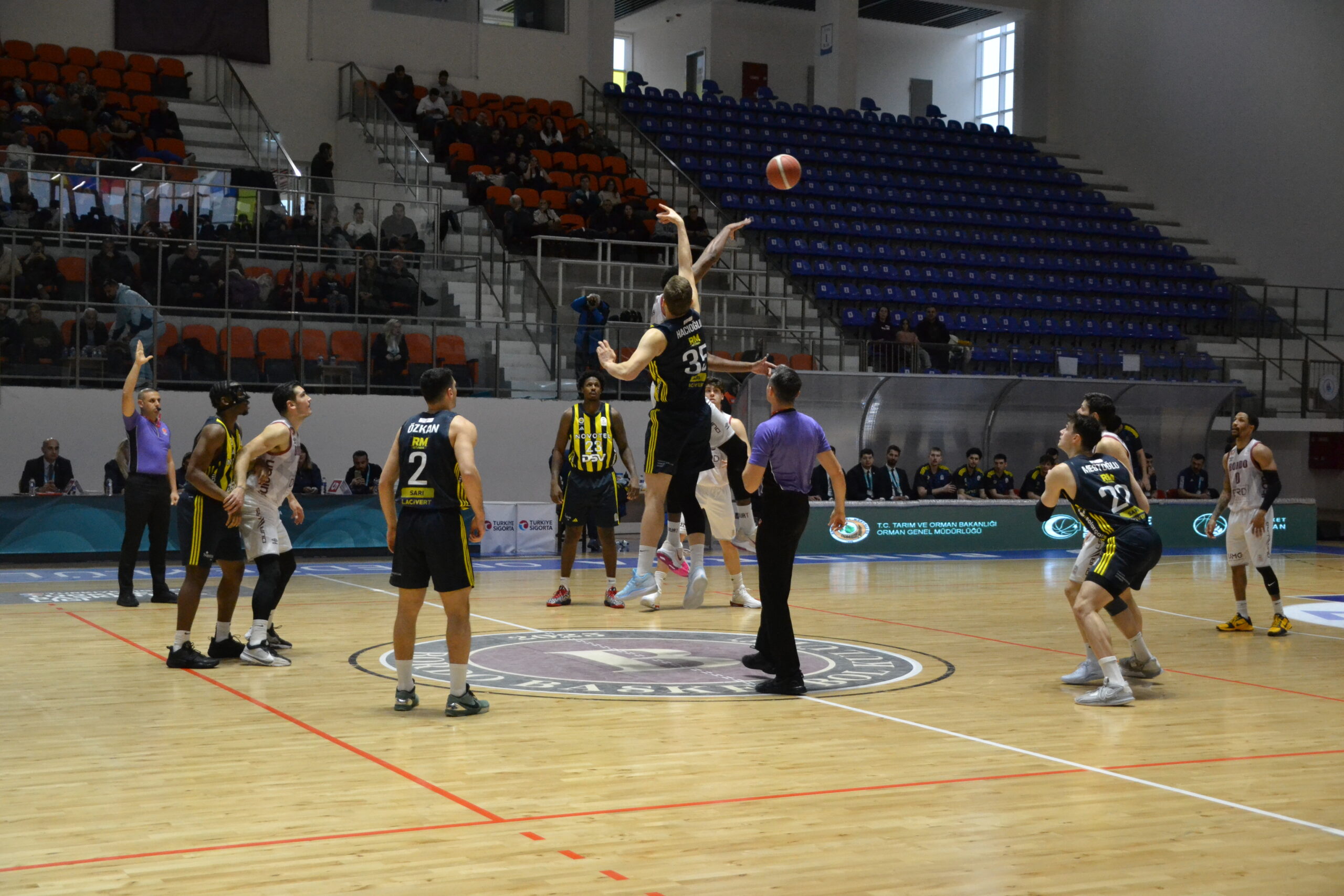BORDO BK: 116   FENERBAHÇE KOLEJİ: 78 Ligdeki son 4 maçını