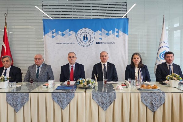 Rektör Prof. Dr. Boz gündemi değerlendirdi