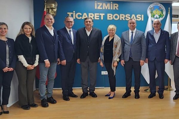 Elüsmarket ÜPAK Yönetim Kurulu toplandı