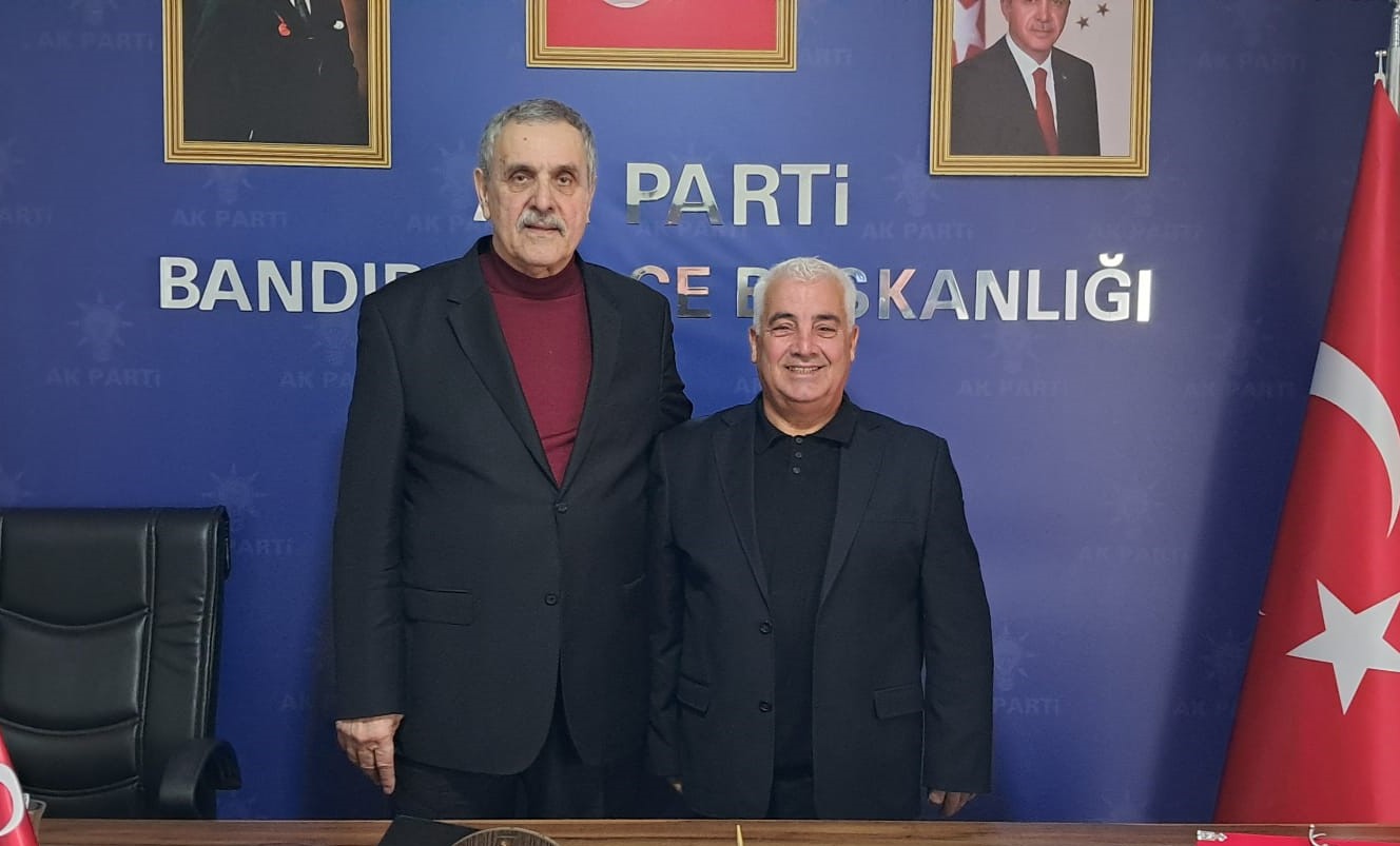 Ak Parti İlçe teşkilatında bugün görevli olan Orhan Eltan’ın ilk