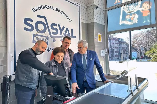Bandırma Belediyesi sosyal yardımları artırdı