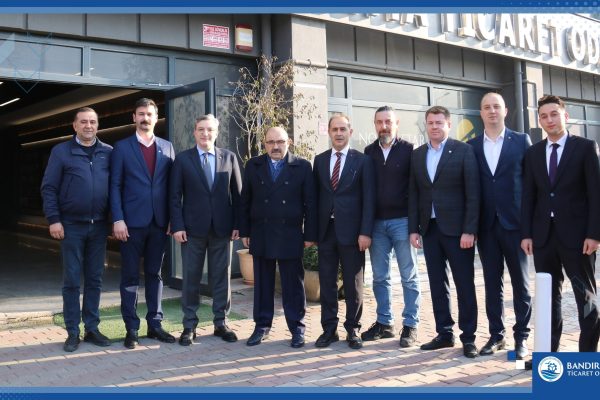 Vali Ustaoğlu Ticaret Odasını ziyaret etti