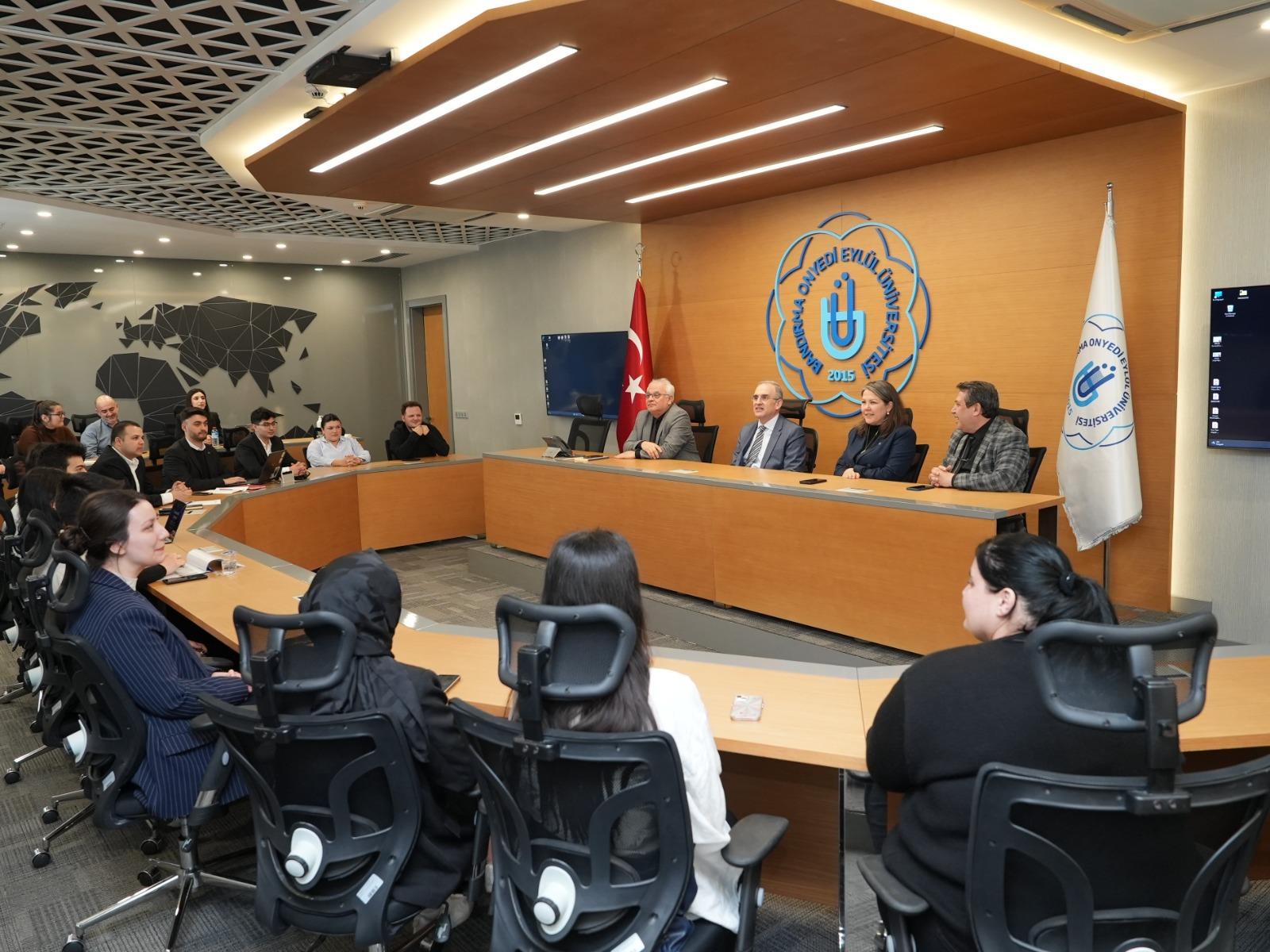 Onyedi Eylül Üniversitesi Rektörü Prof. Dr. İsmail Boz, Rektör Yardımcıları