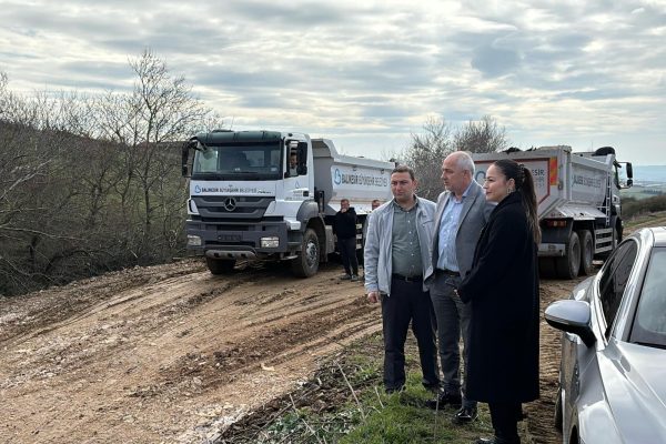 Büyükşehir, Bandırma’da tarıma can suyu oluyor