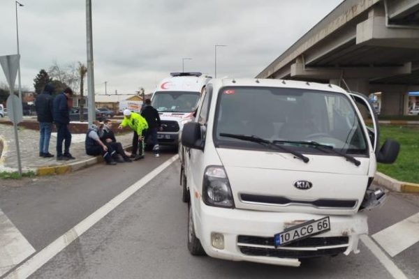 Korozman kavşağında kazalar devam ediyor