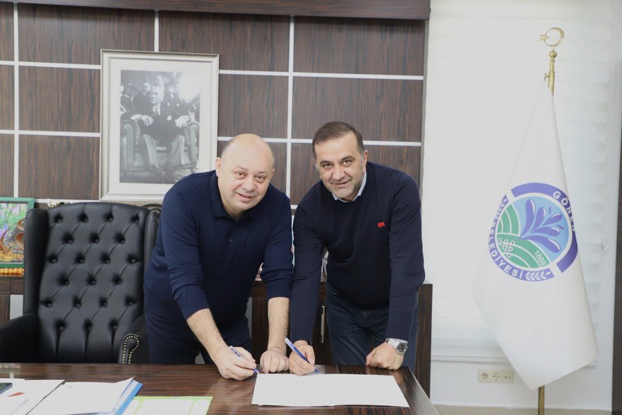   Gönen Belediyesi, ilçenin kırsal ve merkez mahallelerini kapsayan geniş