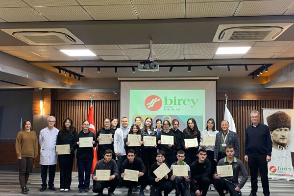 Bandırma Birey Koleji Matematik Olimpiyatlarında tarih yazdı