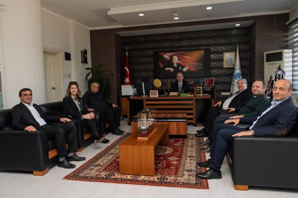 MÜSİAD Yönetiminden Rektöre Nezaket Ziyareti