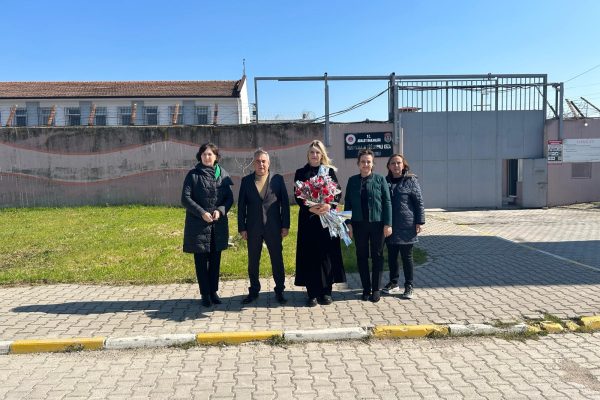 Ak Parti’de anlamlı ziyaret